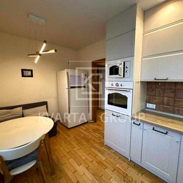 Центральний парк! Продам ГАРНУ 2к квартиру з ремонтом 62м2. Газ. ЖК Карат