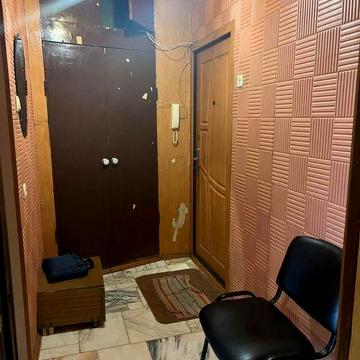 Продам 1-комнатную квартиру по Валентиновской 27