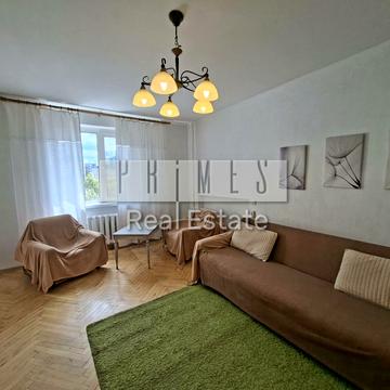 Саксаганського вул., 45