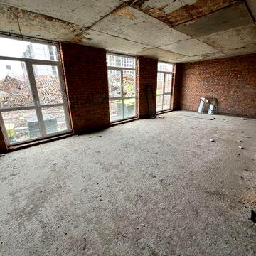 Двокімнатна квартира з двором в готовому будинку 7 км від Києва ЖК Sanville park