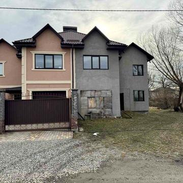 Супер пропозиція!Дуплекс з окремою територією 6 соток в Білогородці