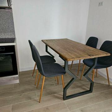 Продається квартира з ремонтом та меблями готова до заселення.зТерасою