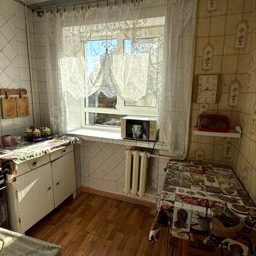 Продаж. Двухкомнатная квартира, Полякова ул, сертификат