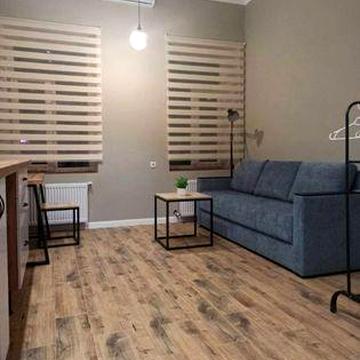 1к  квартира в центрі