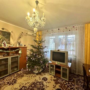 Продам 3 комнатную квартиру Сегедская/Гагарина