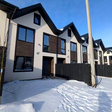 Продаж Таун-Хауса поряд з парком