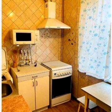 Продам 2-комнатную квартиру м. 23 Августа