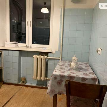 Продаж 2к Квартира Гулака-Артемовського вулиця