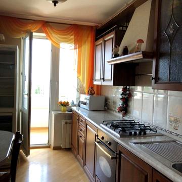 Михайла Омеляновича-Павленка вул. (Суворова), 11