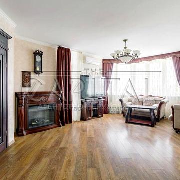 Продаж 2-рівневої квартири 124м2   вул. Ахматової 32/18