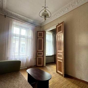 М.Арнаутская/Парк.Газплита.Отопление,холодная/горячая вода-есть всегда