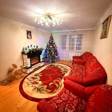 Продається 3- кімнатна квартира у Пустомитівському районі