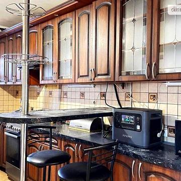 Продаж 3к Дім Нижня Гиївська вулиця