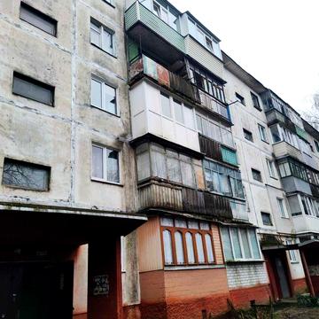 2 кім. квартира біля Школи №15 по вул.Козацька (С1)