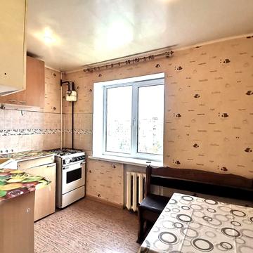 Професора Толока вул. (Маршала Чуйкова), 13