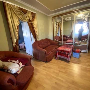 Здається 2 кімнатна квартира