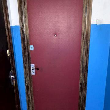 Продаю 2-х кімнатну квартиру