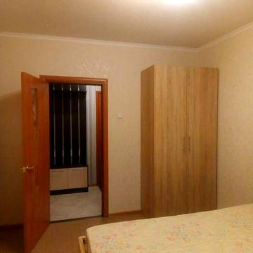 Ст.м. Теремки, 2-х кімнатна квартира біля метро!