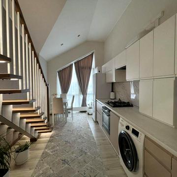 Продам дворівневу квартиру