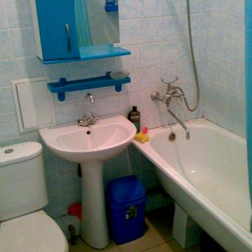 Сдаю однокомнатную кв-ру Удобства Без комиссии Любой срок Своя 10500т.