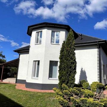 Будинок в Станишівці