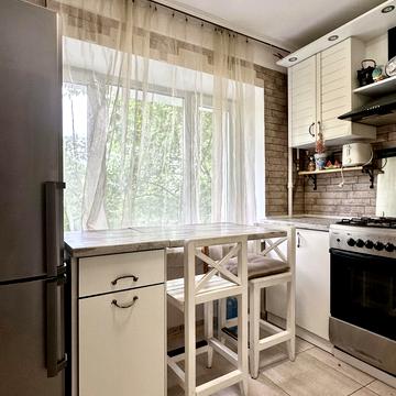 Ентузіастів вул., 25