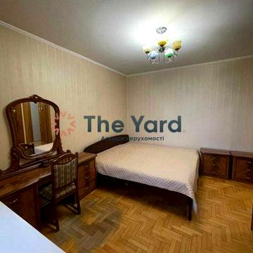 Оренда 3 кімнатної квартири біля метро з генератором Гришка Осокорки