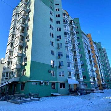 Двокімнатна в ТОПовому будинку біля ТРЦ Київ