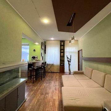 Уютная квартира 49.8м² с ремонтом. Район Привоза, низкий этаж