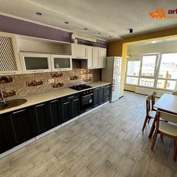 Національної Гвардії вул., 1