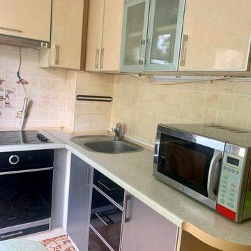 ‼️Победы 54, метро Победа, сдам 1 к кв на 2 этаже