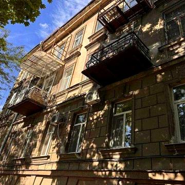 5-кімнатна квартира 120 м² з балконом + газ | Староконний ринок