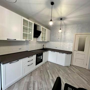 Степана Бандери вул., 15