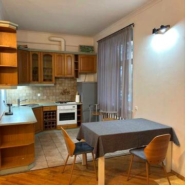 М.Нивки 3 хв.Проспект Берестейський 71/2,оренда затишної 3к квартири