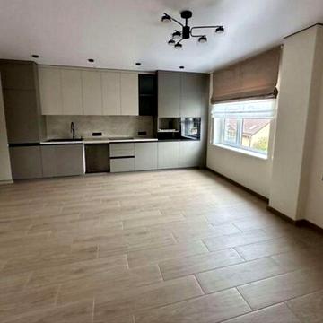 Продаж просторої 1 кімнатної квартири в центральній частині міста!