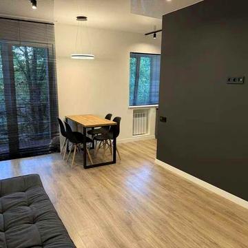 Продается шикарная 2 квартира в Центре с ТОРГОМ!!! (88178)