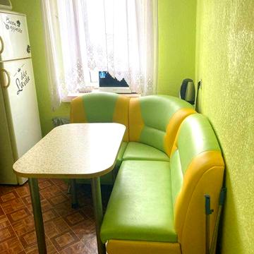 Оренда 4-х кімнатної квартири для сімʼї або військових.