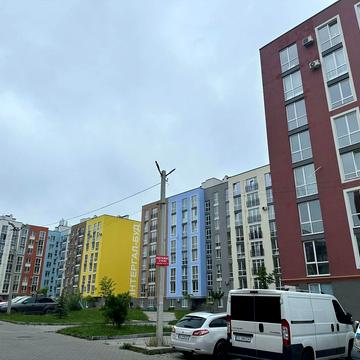 Київська вул., 11