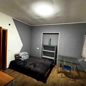 Сдам 1-ком. Косвенная. Рядом Центр.