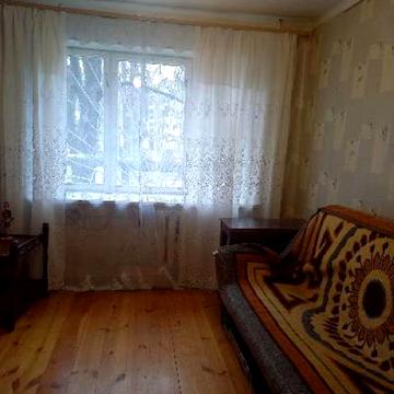 Героїв Крут вул. (Валентини Терешкової), 32