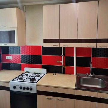 квартира на вул. Перлиній (біля ст. Рокувата)