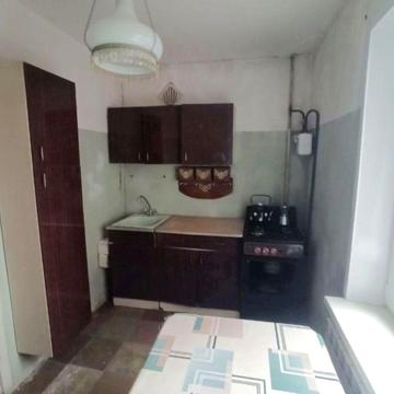 0 % комісії, продам ВІЛЬНУ 2к квартиру, вул. Володимира Українця/4 мкр