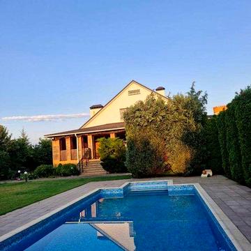 Продаж будинку Київська обл., с. Путрівка 27 км від Київа.