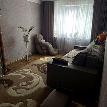 3-кімнатна квартира з ремонтом, Київський район