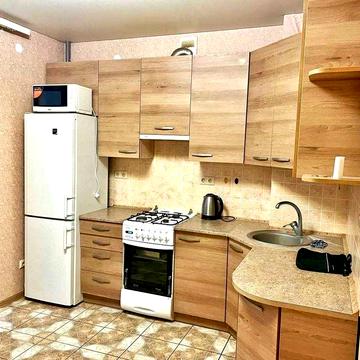 Оренда 1 кімнатної квартири в  новобудові вул. Залізнична