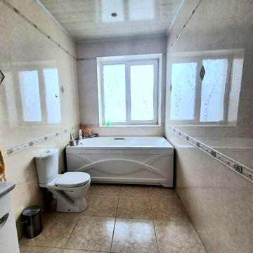 Продаж 5к Дім Центральна вулиця