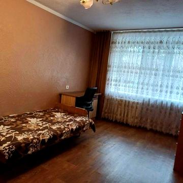 Сдам гостинку (долгосрочно)