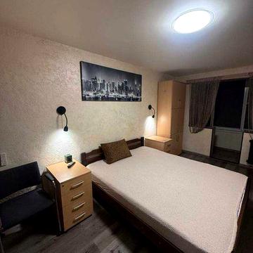 Оренда 3-х кімнатна м. Академмістечко бул. Вернадського 69а