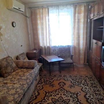 Здам 1 кімнатну квартиру на Воскресенській