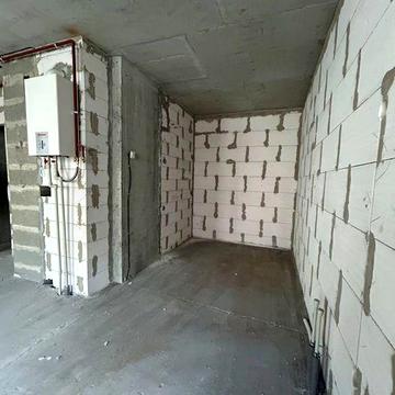 2к квартира в зданому будинку Газ є. Ніхто не прописаний